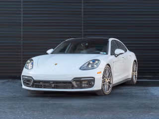 2023 Porsche Panamera