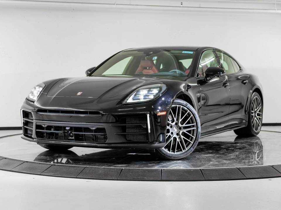 2026 Porsche Panamera