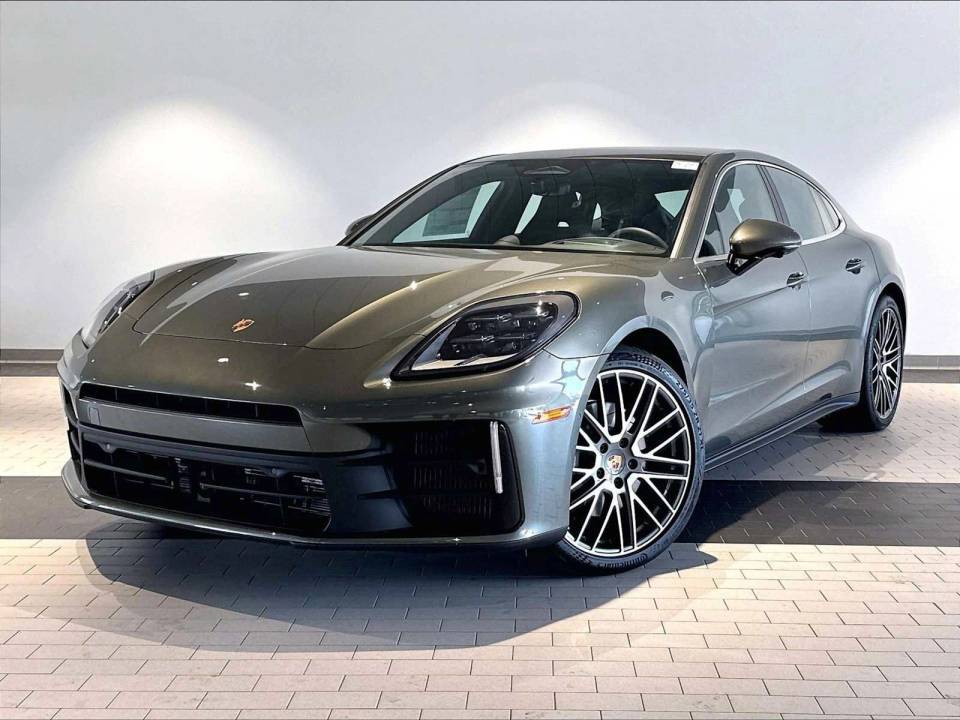 2026 Porsche Panamera