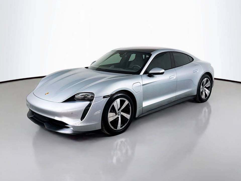 2022 Porsche Taycan Base