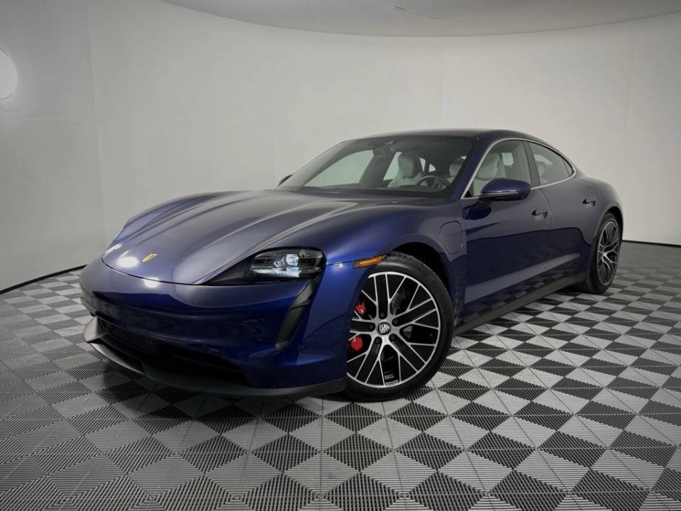 2022 Porsche Taycan S