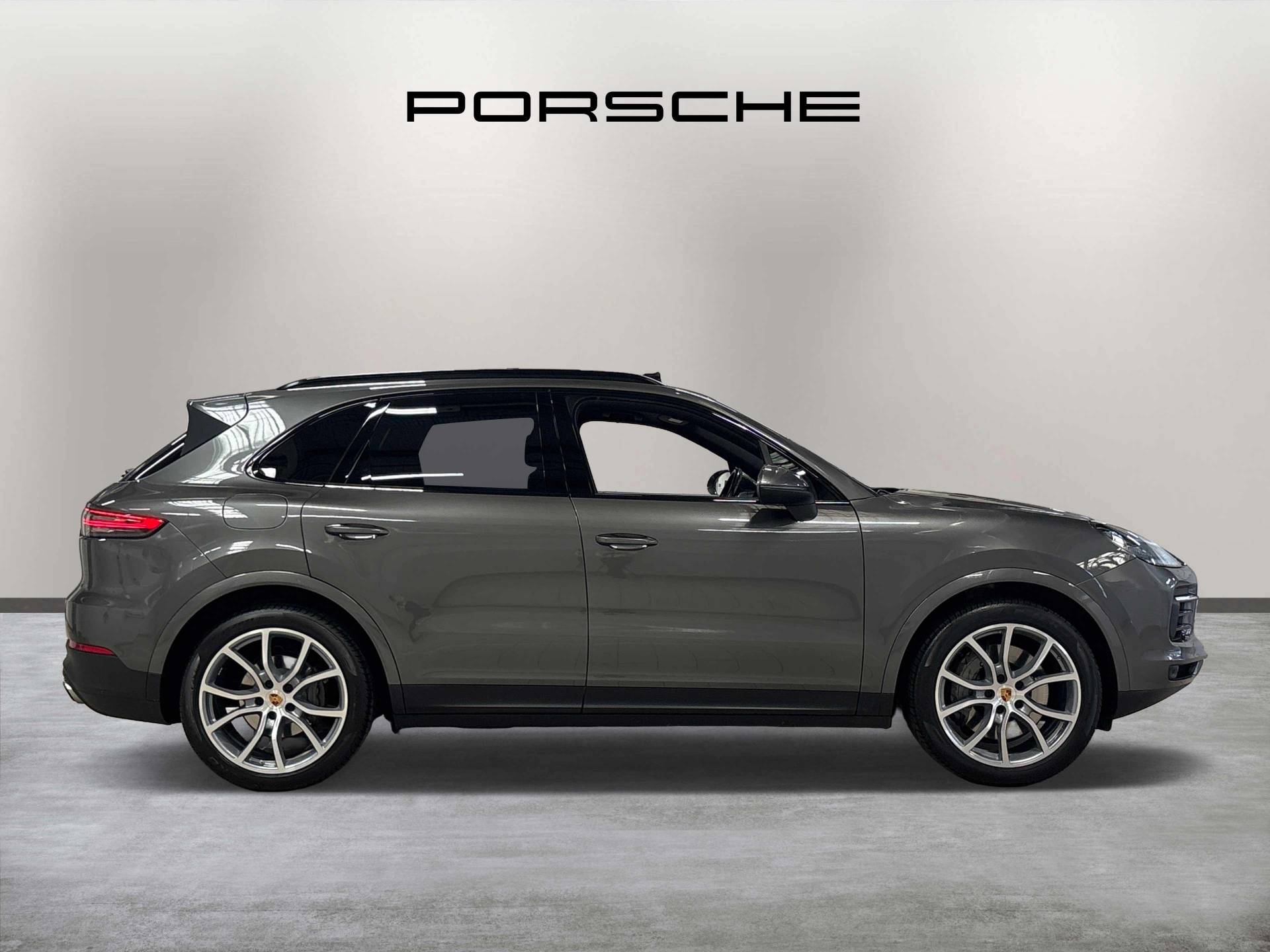 Cayenne S, photo 2 of 41