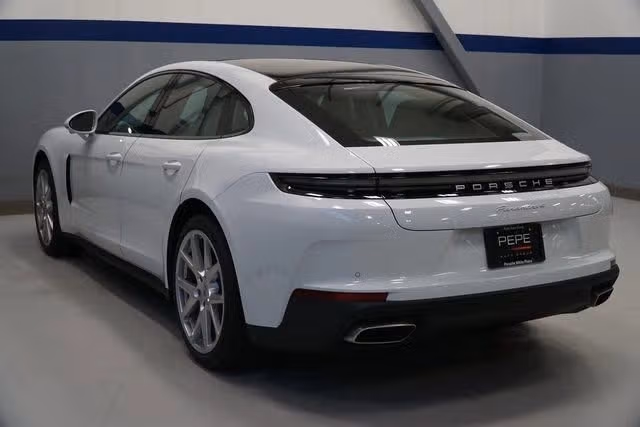 2026 Porsche Panamera Base - Photo 18