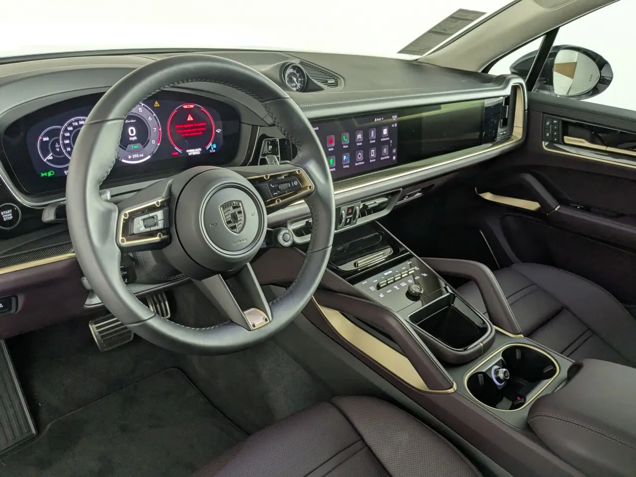 2025 Porsche Cayenne Turbo E-Hybrid - Photo 32