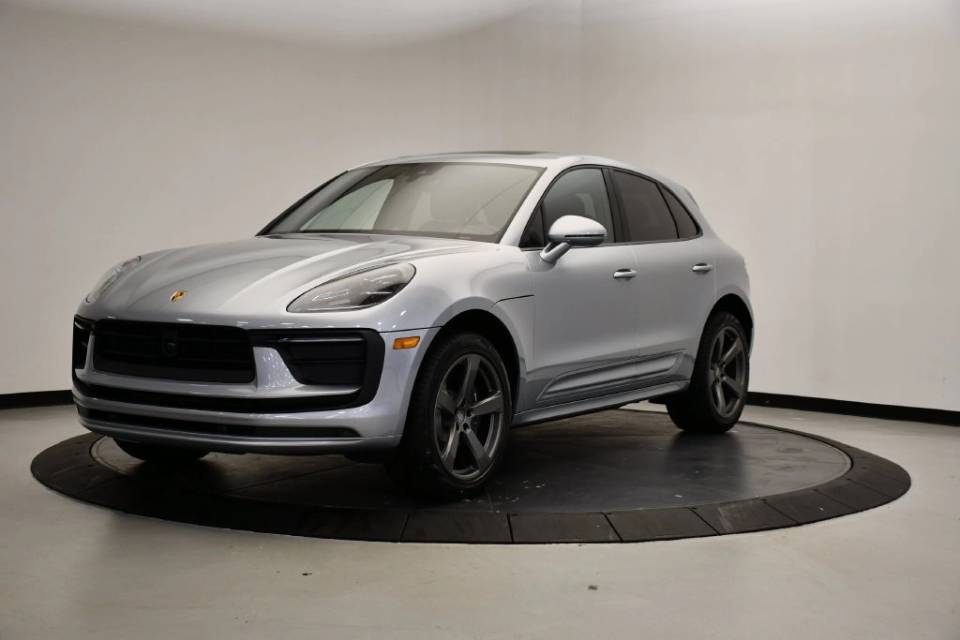2026 Porsche Macan