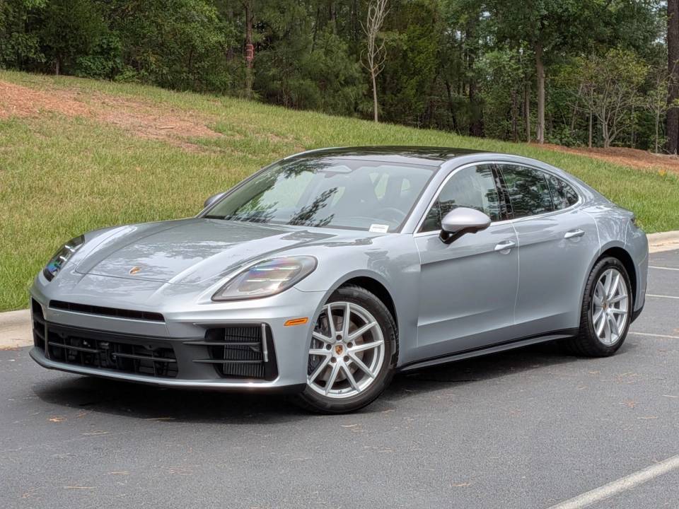 2026 Porsche Panamera