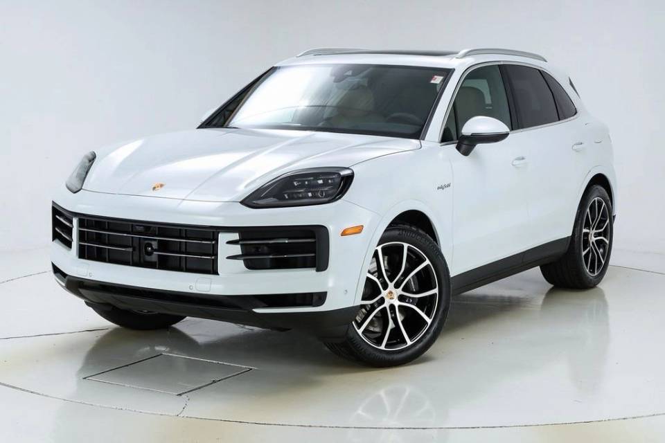 2026 Porsche Cayenne