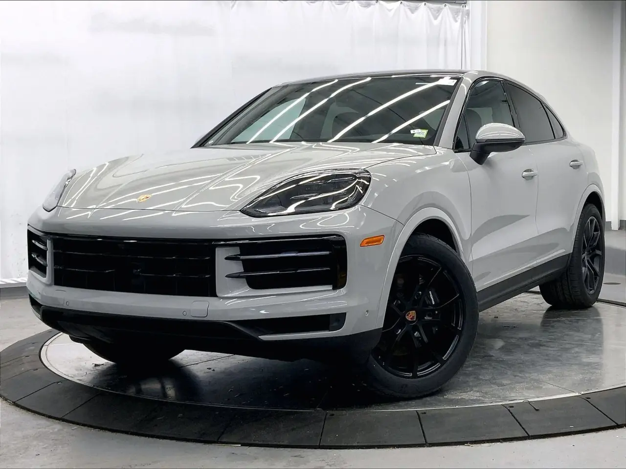 2026 Porsche Cayenne Coup Base - Photo 8