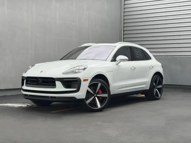 2026 Porsche Macan S - Photo 6