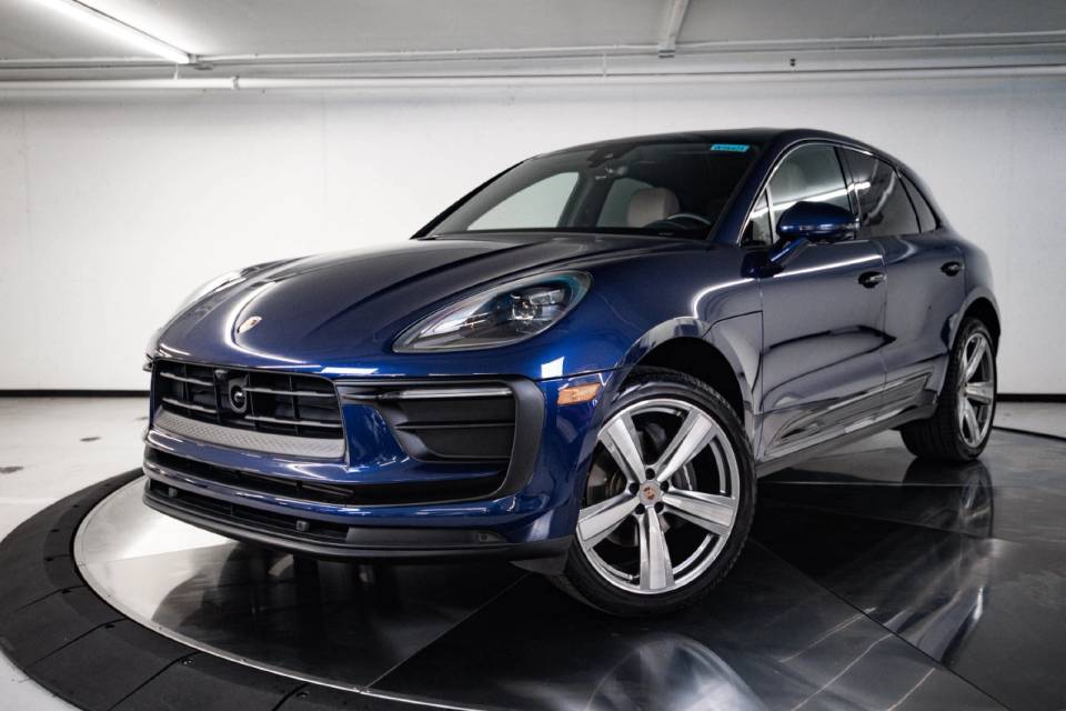 2026 Porsche Macan