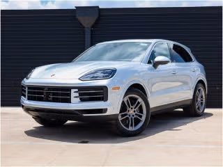 2025 Porsche Cayenne -'s photo