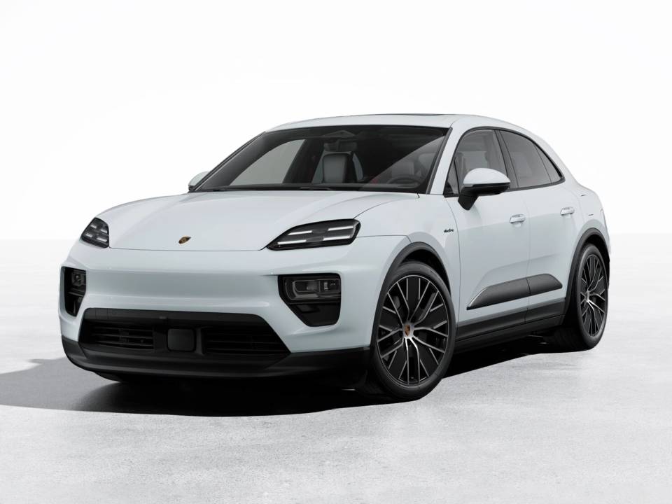2025 Porsche Macan Base