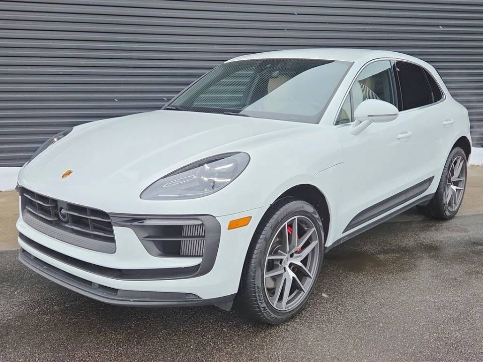 2023 Porsche Macan S