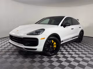 2022 Porsche Cayenne Turbo GT's photo