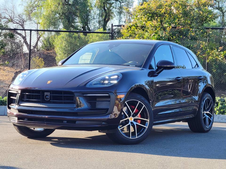 2026 Porsche Macan