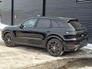 2026 Porsche Cayenne Base - Photo 17
