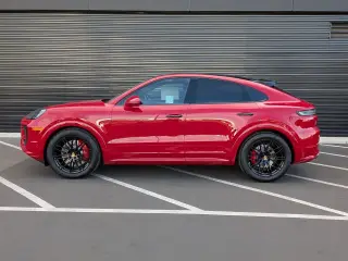 2026 Porsche Cayenne Coup S - Photo 13