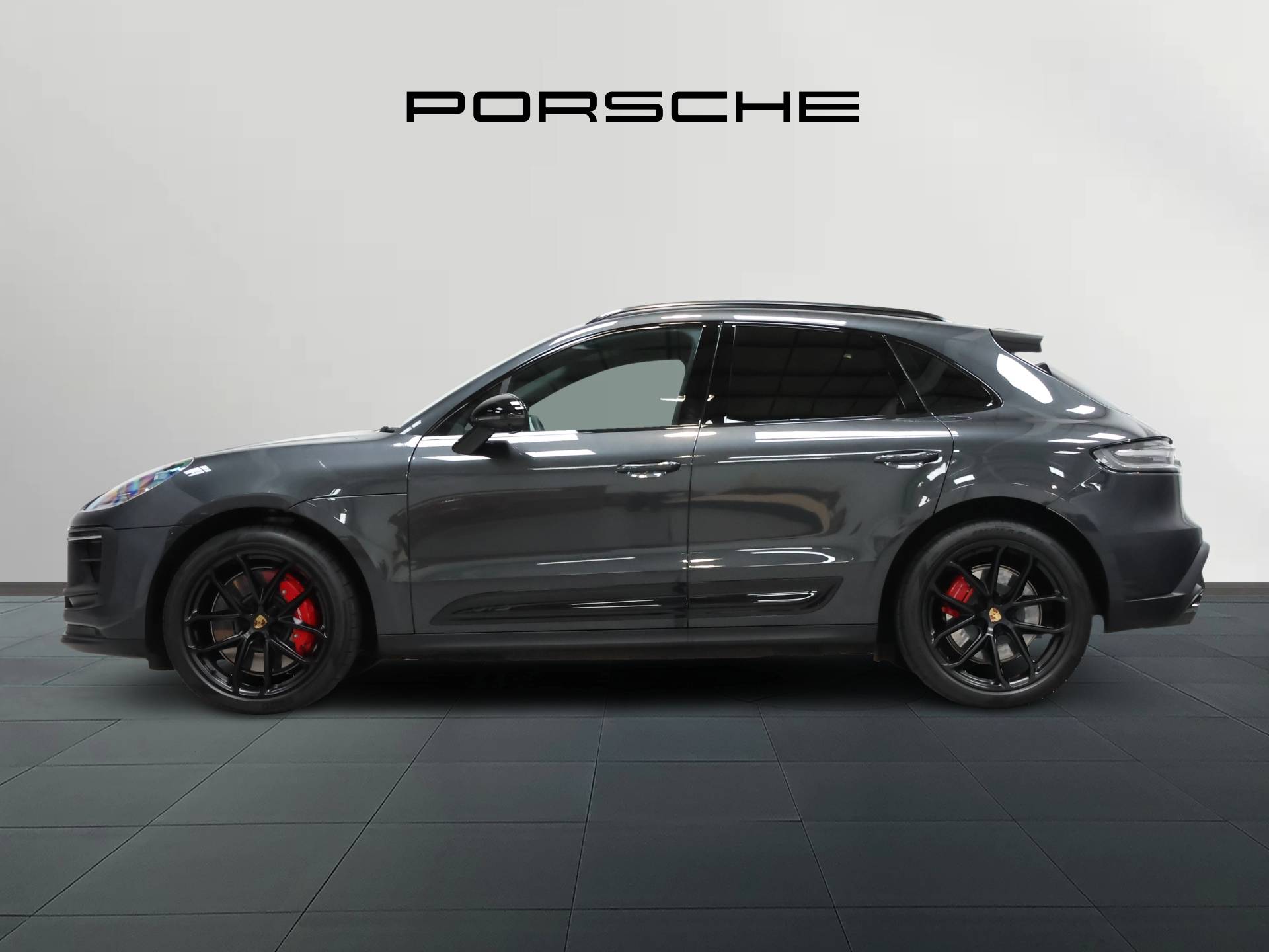 Macan GTS, photo 2 of 51