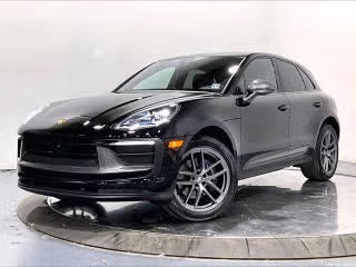 2026 Porsche Macan T's photo