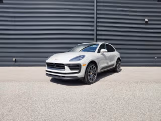 2026 Porsche Macan's photo
