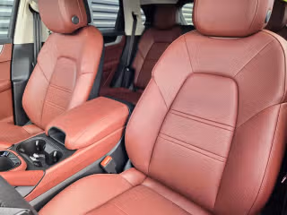 2026 Porsche Cayenne S - Photo 33