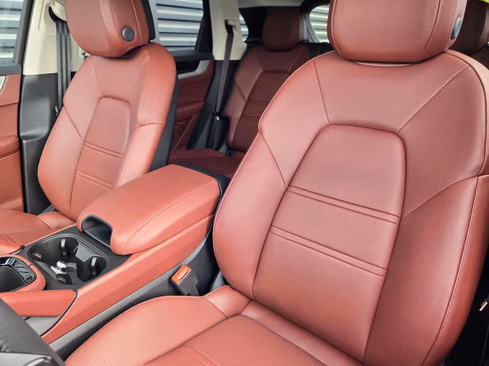 2026 Porsche Cayenne S - Photo 35