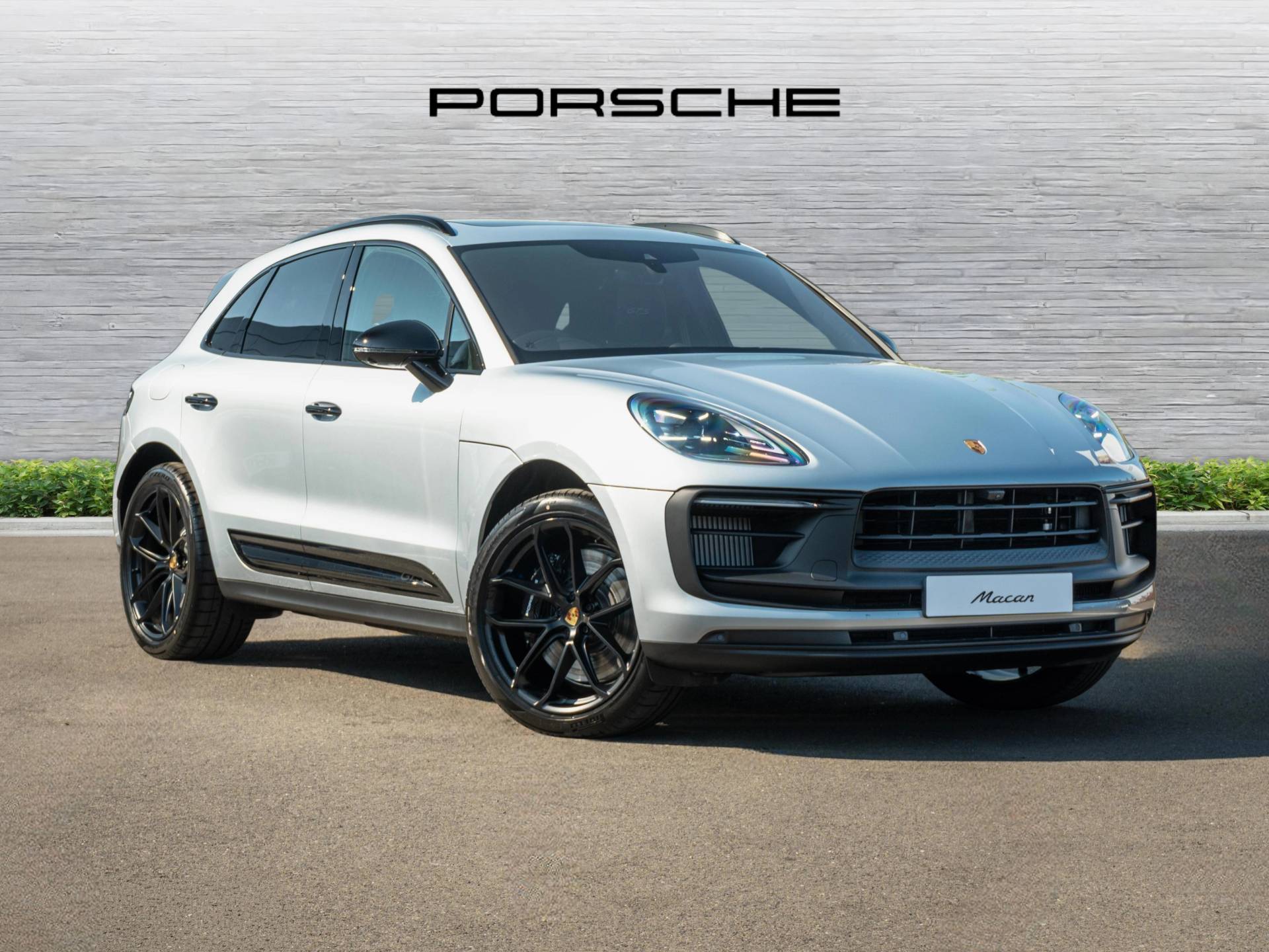Macan GTS, photo 1 of 51