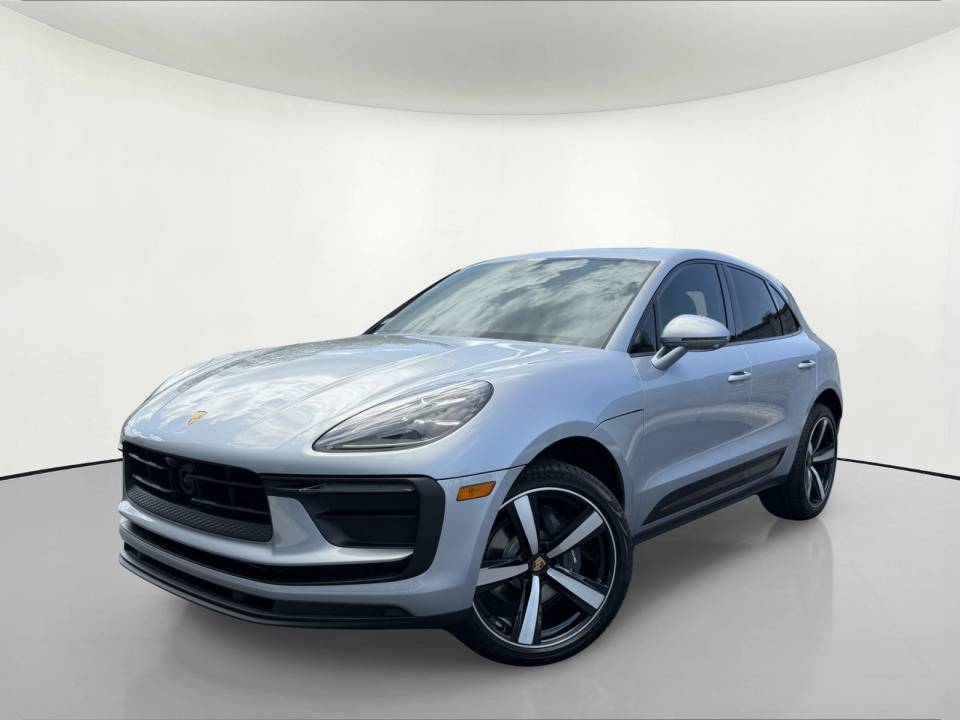 2026 Porsche Macan