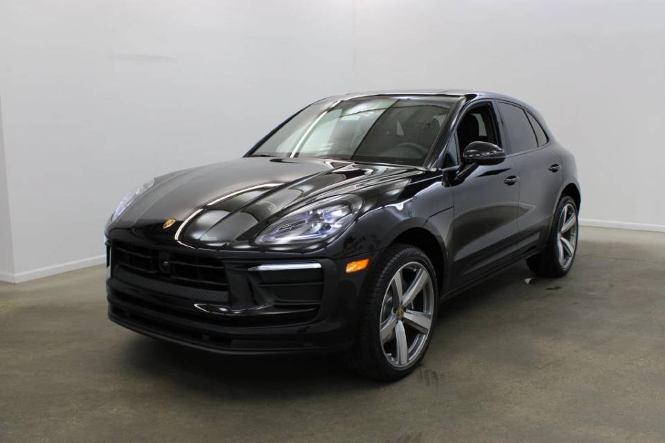 2026 Porsche Macan