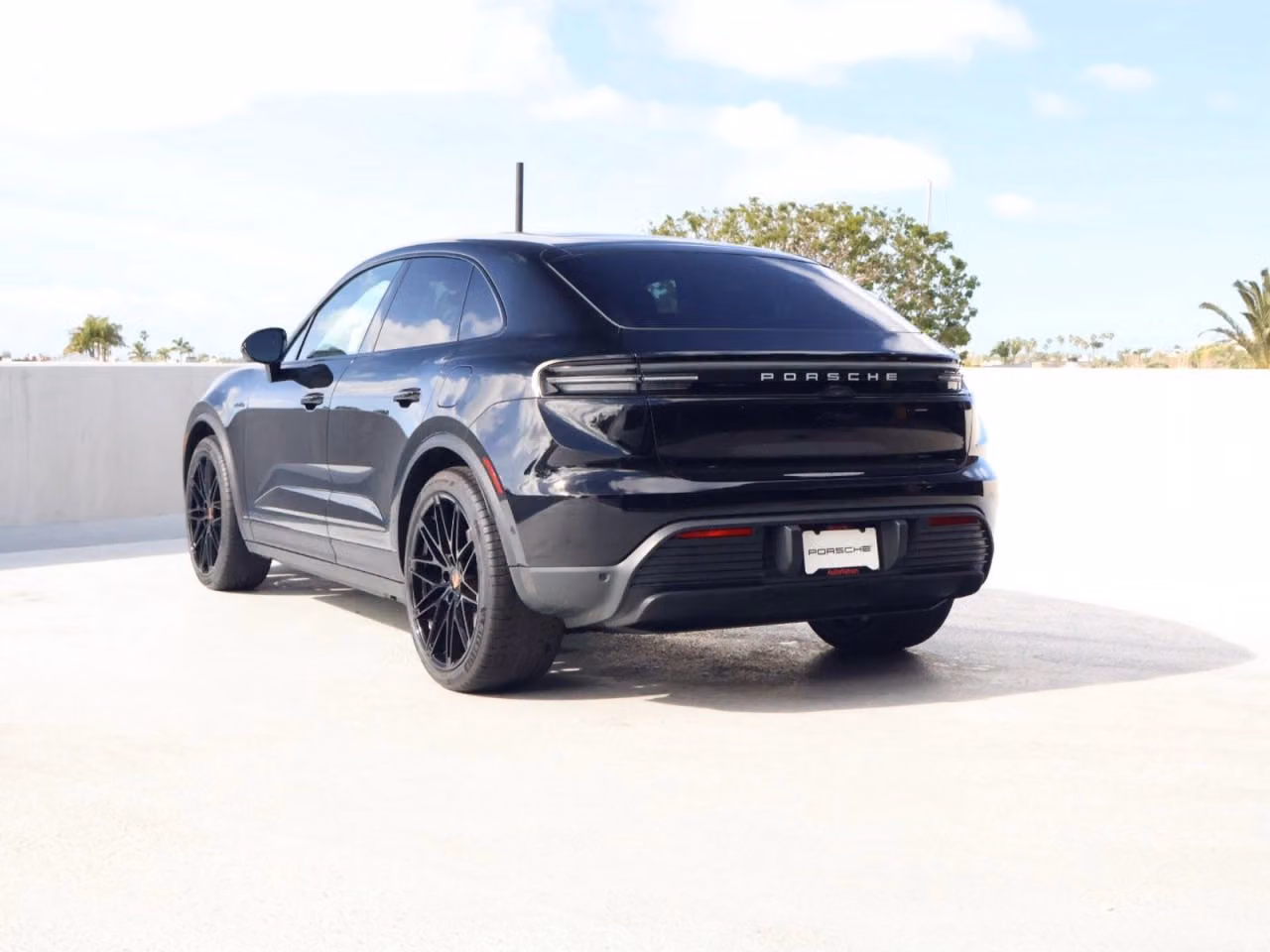 2026 Porsche Macan Base - Photo 20