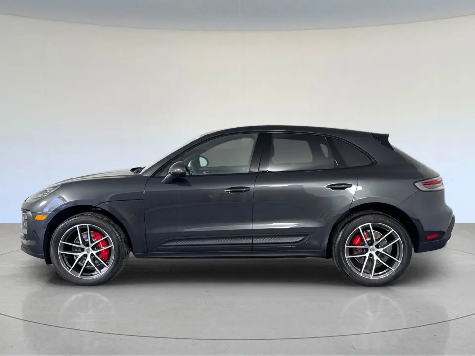 2026 Porsche Macan S - Photo 15