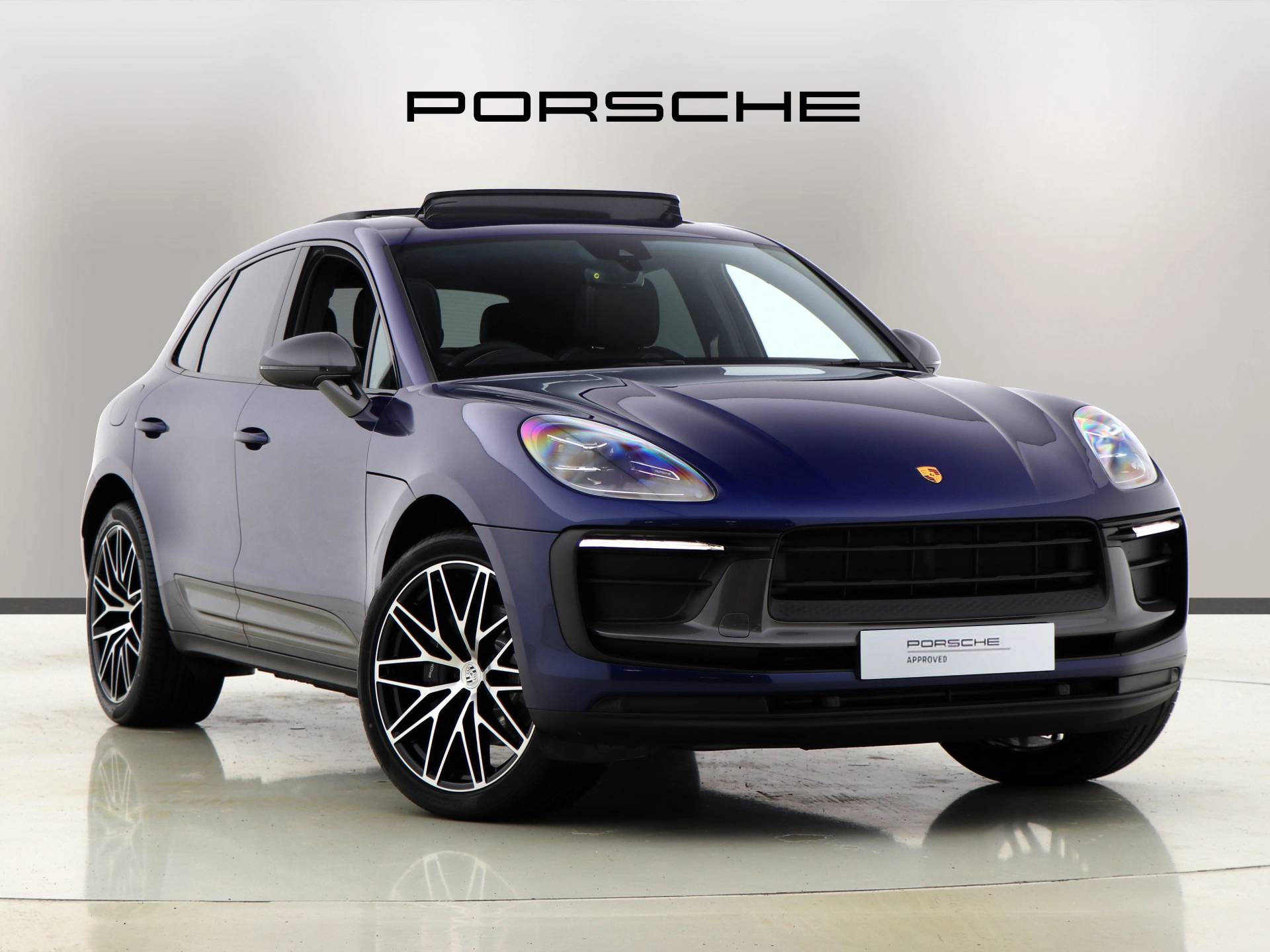 Macan T, photo 1 of 43