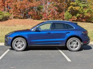2026 Porsche Macan T - Photo 13