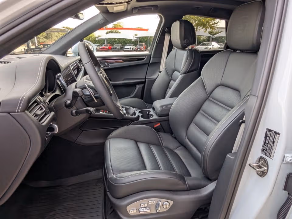 2026 Porsche Macan S - Photo 35