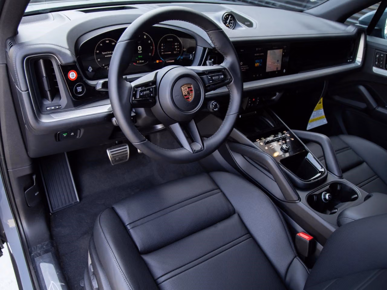 2026 Porsche Cayenne S E-Hybrid - Photo 28