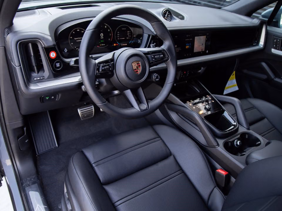 2026 Porsche Cayenne S E-Hybrid - Photo 27
