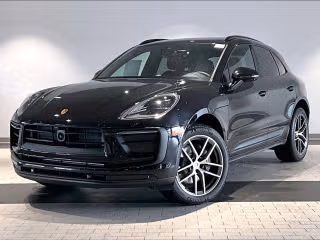 2026 Porsche Macan's photo