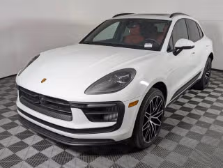 2026 Porsche Macan S's photo