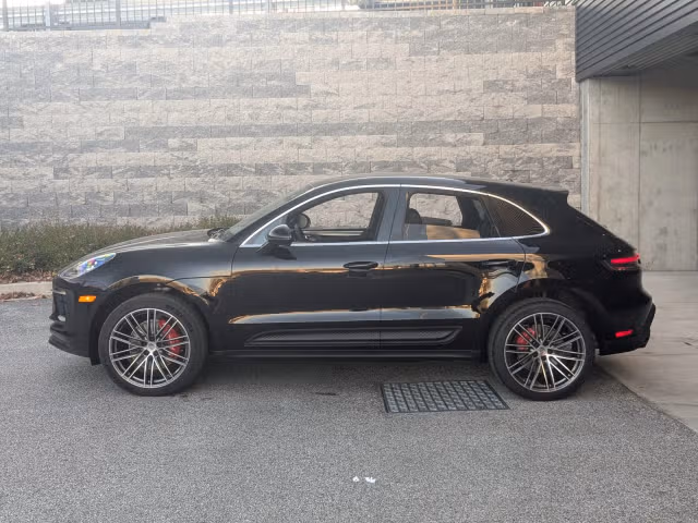 2026 Porsche Macan S - Photo 10
