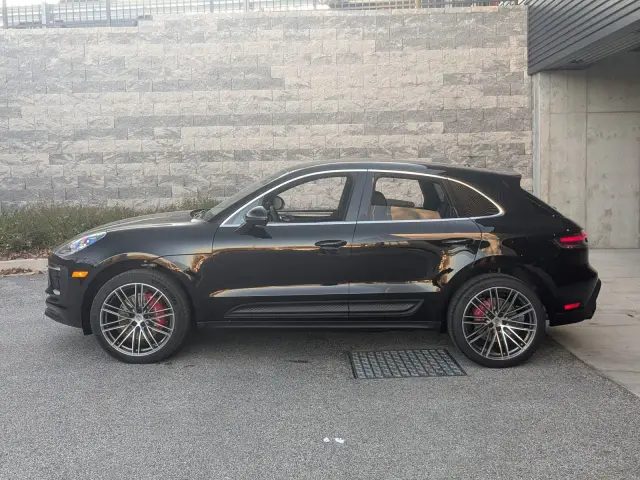 2026 Porsche Macan S - Photo 14