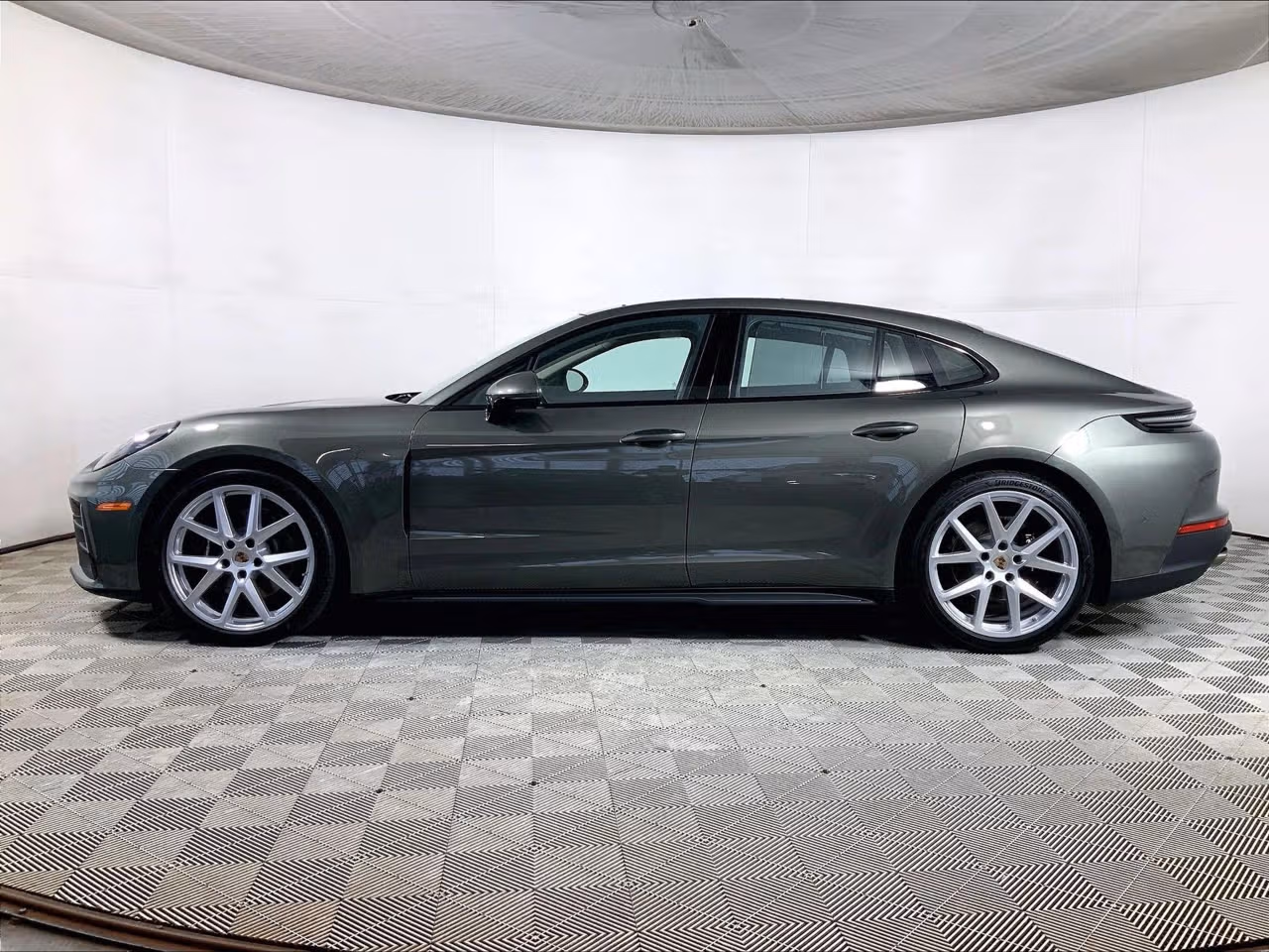 2026 Porsche Panamera Base - Photo 12