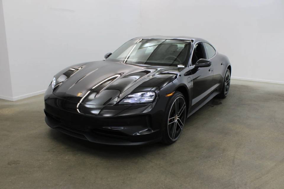 2026 Porsche Taycan