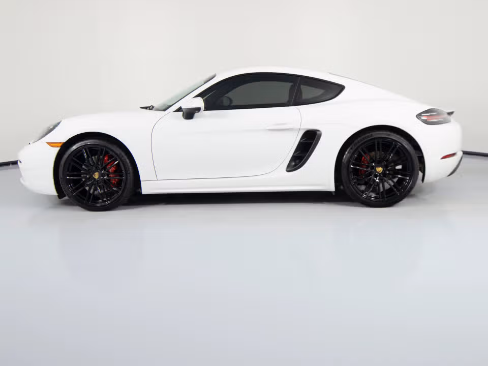 2024 Porsche 718 11