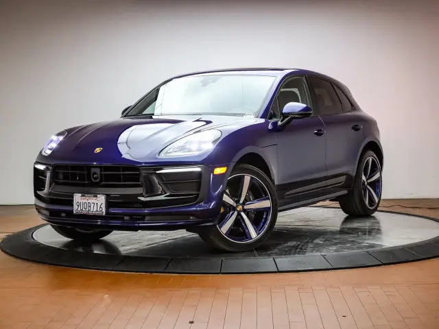 2025 Porsche Macan T - Photo 6