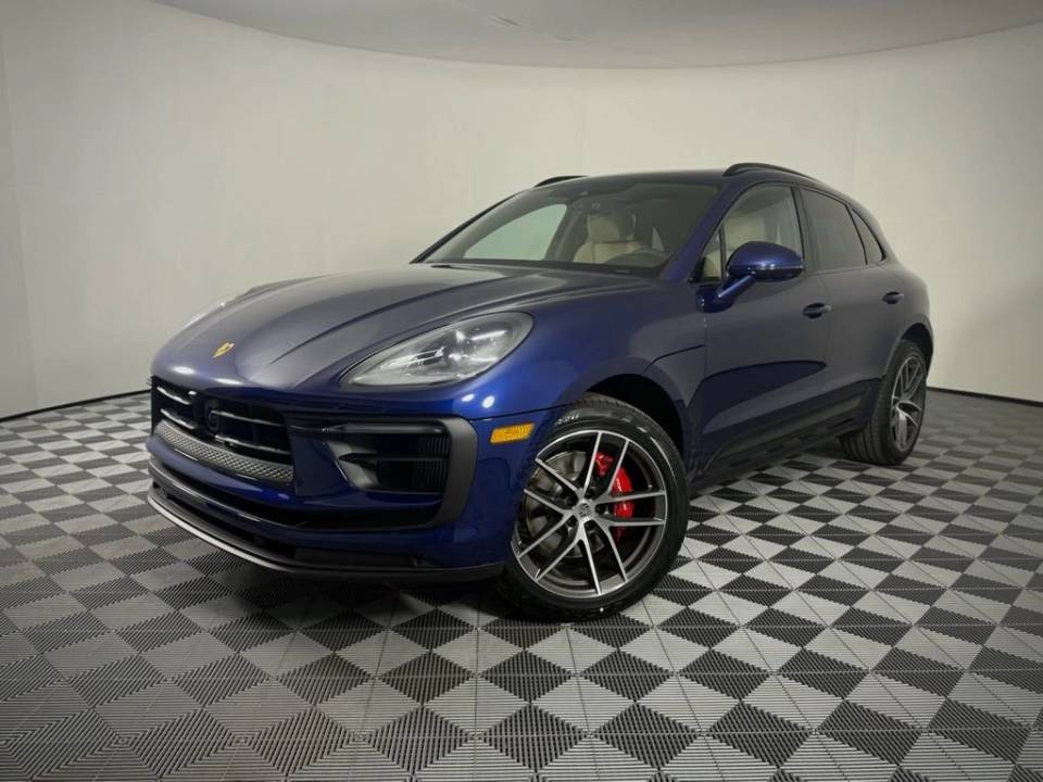 2026 Porsche Macan S