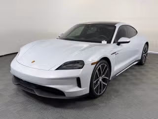 2025 Porsche Taycan -'s photo