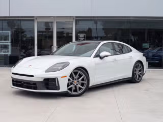 2025 Porsche Panamera