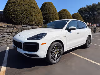 2023 Porsche Cayenne