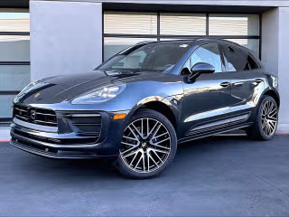 2026 Porsche Macan's photo