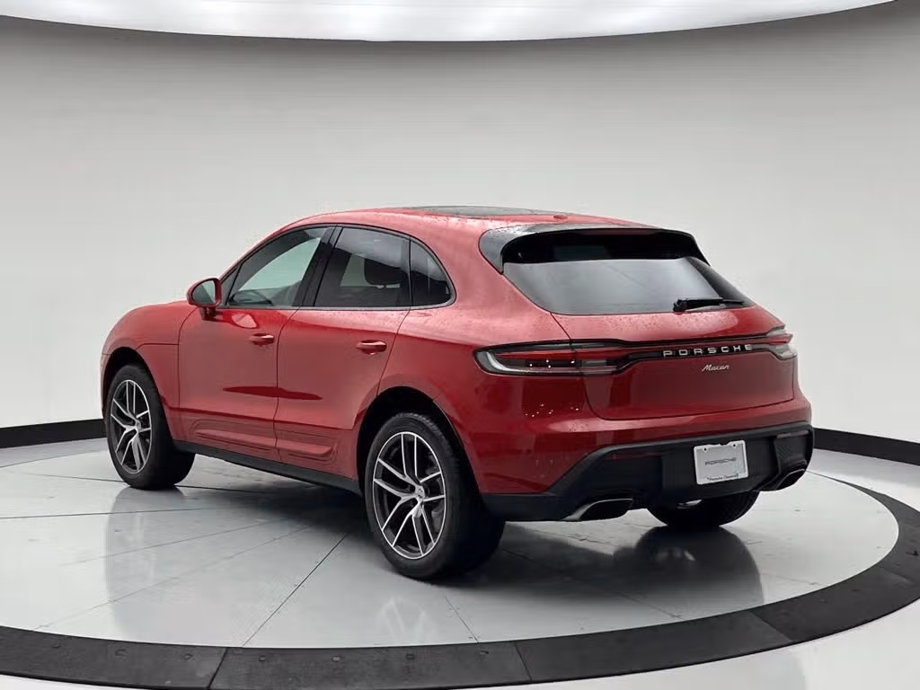 2026 Porsche Macan Base - Photo 20